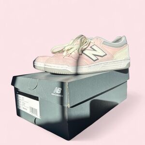 New Balance Women's Pink and White Sneakers